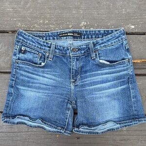 Big Star Remy Low Rise Fit Blue Jean Shorts size 30